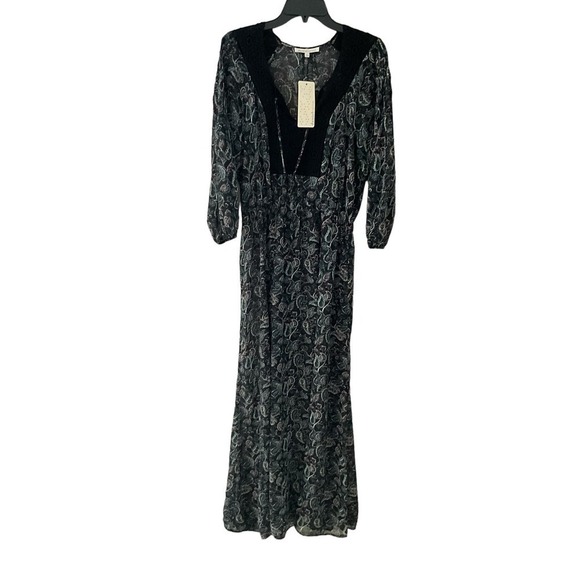 Daniel Rain Dresses & Skirts - Daniel Rain Maxi Dress Women's Size M Black Paisley Long Sleeve V-Neck Polyester